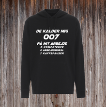 Indlæs billede til gallerivisning DE KALDER MIG 007.