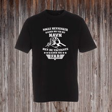 Indlæs billede til gallerivisning NOGLE MENNESKER KALDER MIG VED MIT NAVN